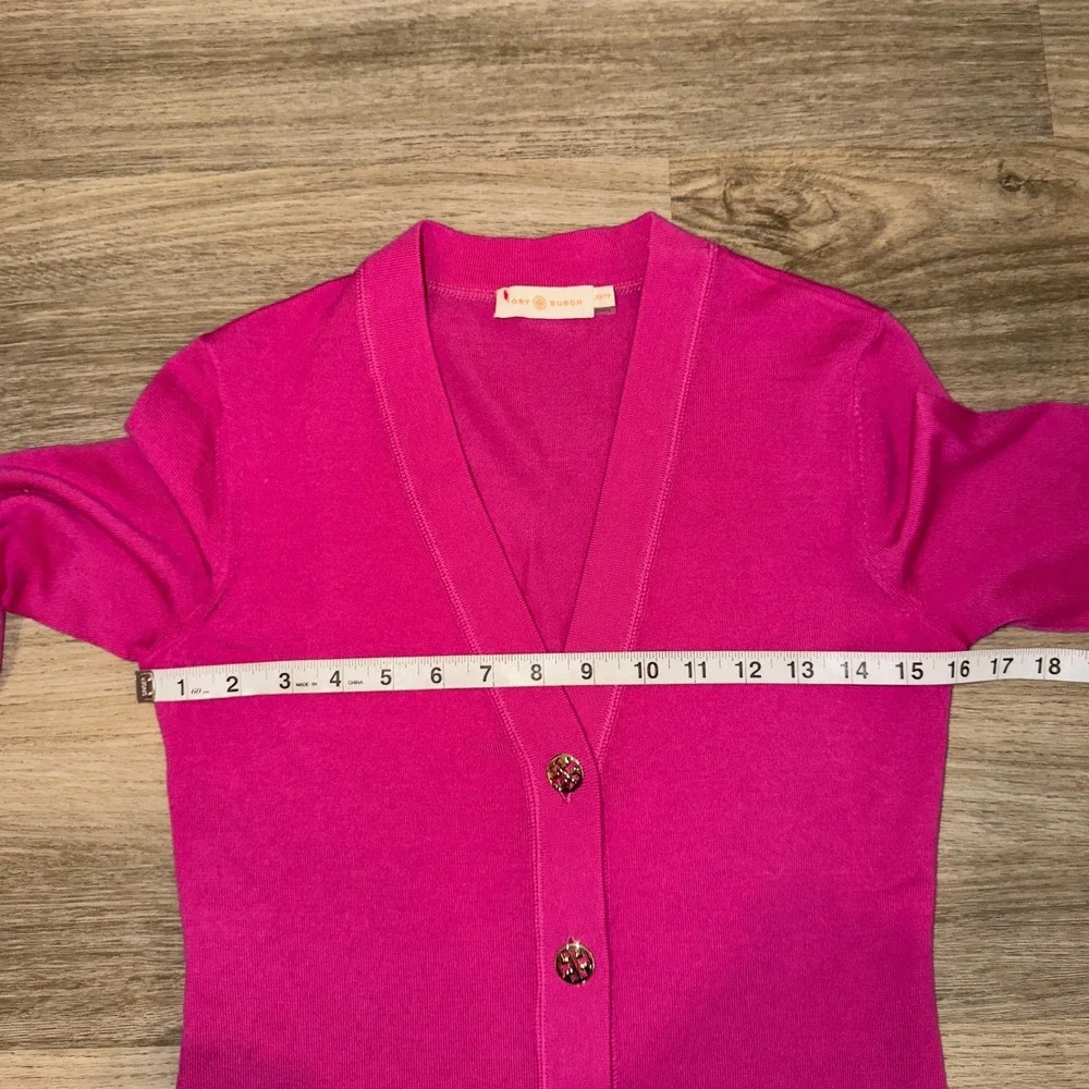 Tory Burch Cardigan XS Pink Gold‎ Logo Button V Neck Lightweight Knit Sweater